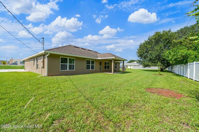 965 Le Baron Street SW, Palm Bay, FL 32908