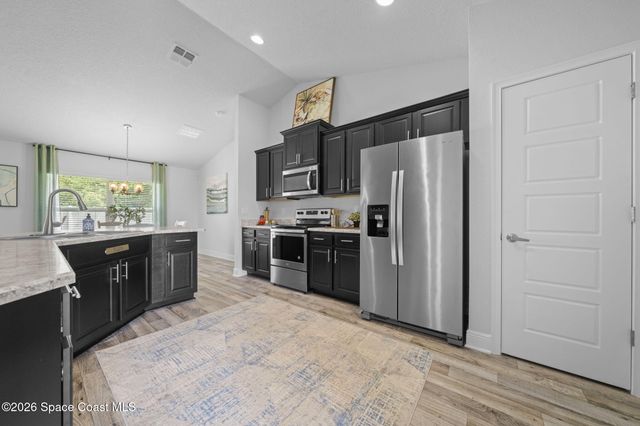 965 Le Baron Street SW, Palm Bay, FL 32908