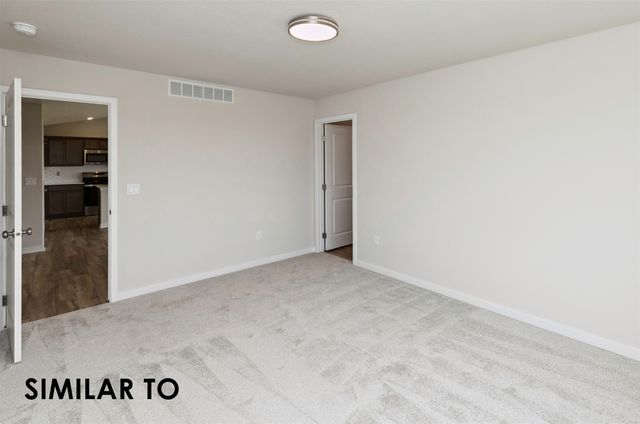 1120 Featherstone Avenue NE, Bondurant, IA 50035