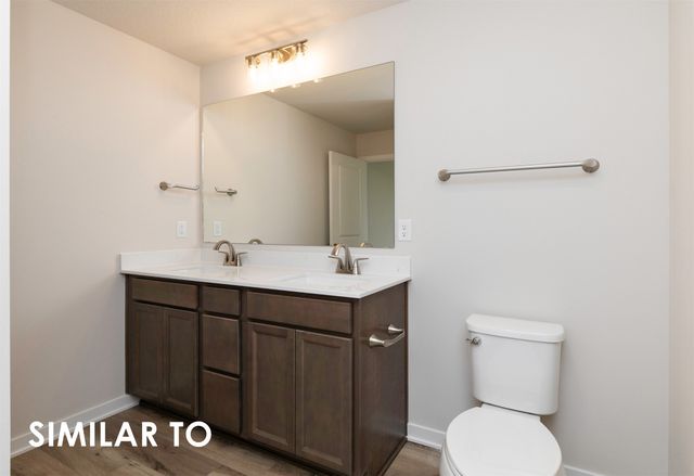 1120 Featherstone Avenue NE, Bondurant, IA 50035