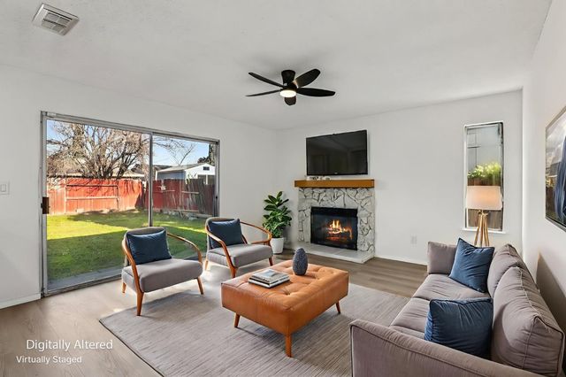 3985 Limestone Way, Sacramento, CA 95823