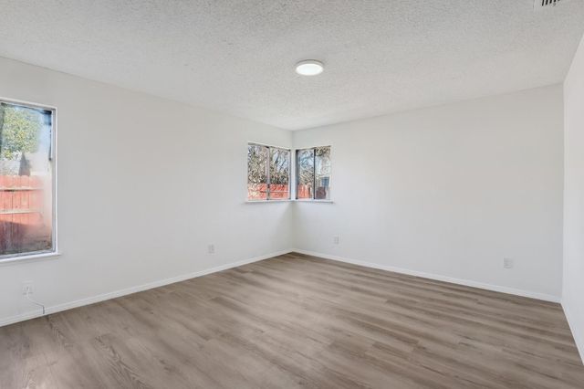 3985 Limestone Way, Sacramento, CA 95823