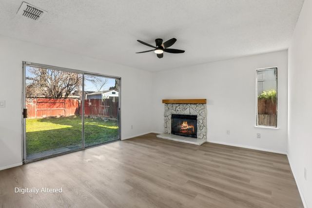 3985 Limestone Way, Sacramento, CA 95823