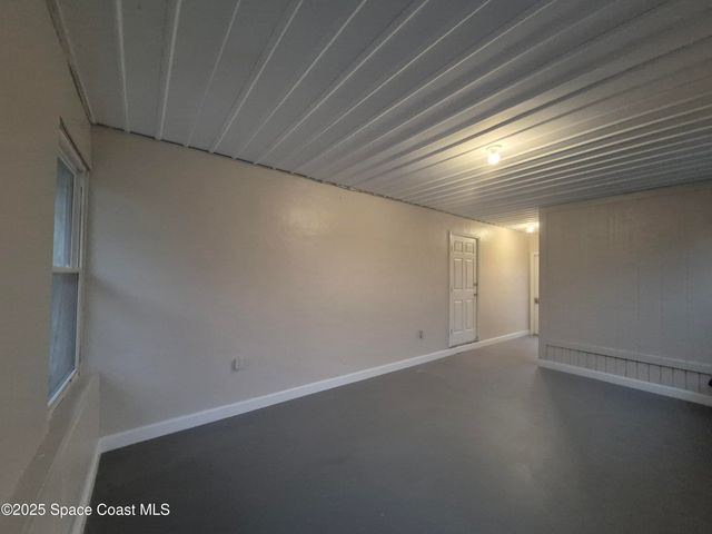 980 Bacon Circle NE, Palm Bay, FL 32905