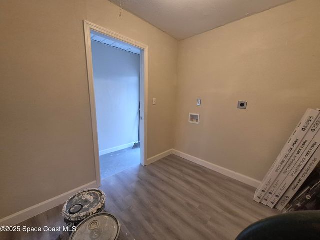 980 Bacon Circle NE, Palm Bay, FL 32905