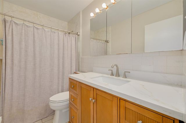531 75TH AVENUE N, St Petersburg, FL 33702