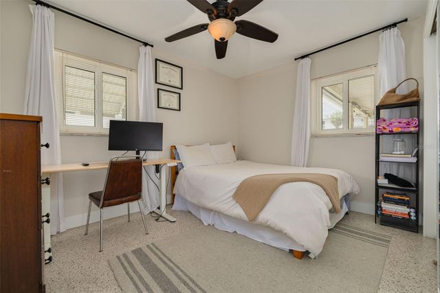 531 75TH AVENUE N, St Petersburg, FL 33702