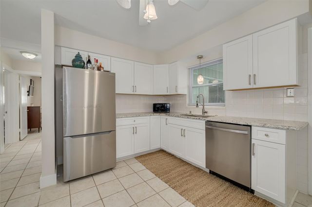 531 75TH AVENUE N, St Petersburg, FL 33702