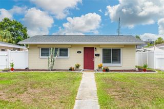 531 75TH AVENUE N, St Petersburg, FL 33702