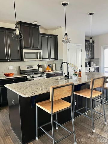 1510 Kee Court, Charlotte, NC 28209