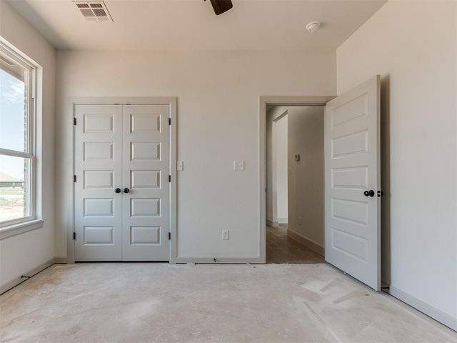 8979 Avington Way, Guthrie, OK 73044