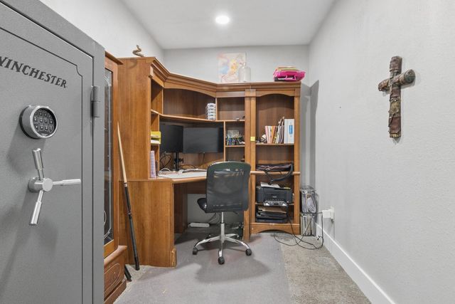 2865 County Road 936a, Alvin, TX 77511