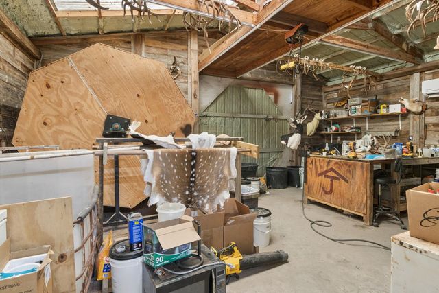 2865 County Road 936a, Alvin, TX 77511