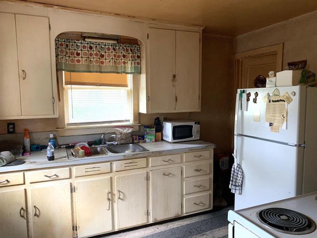 N3011 Mickelson Road, Fall River, WI 53932