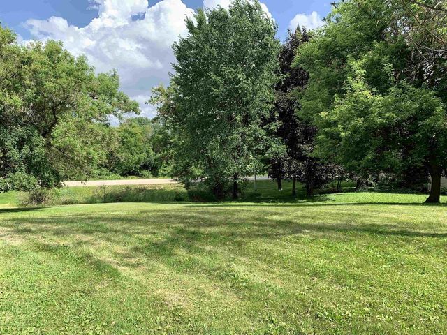 N3011 Mickelson Road, Fall River, WI 53932