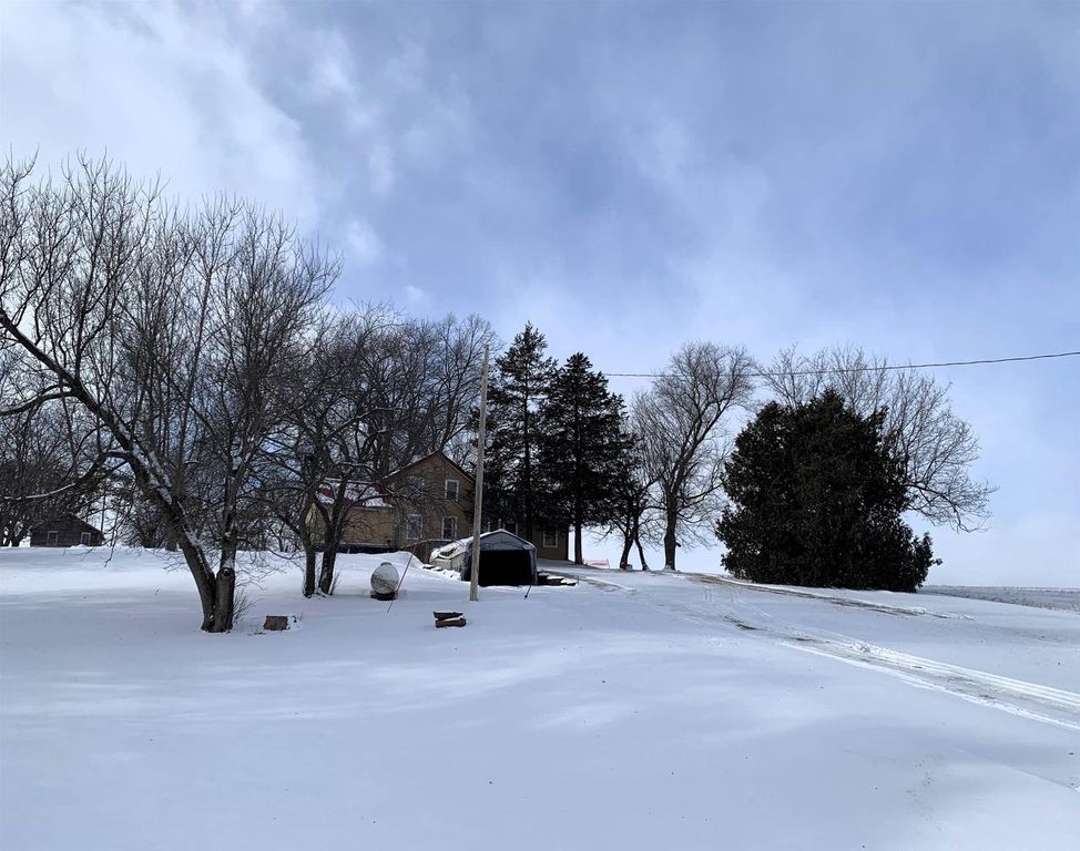 N3011 Mickelson Road, Fall River, WI 53932
