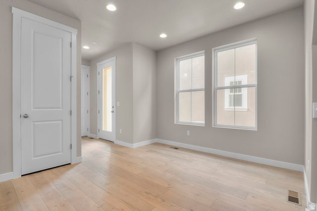 11178 S FORDMAN WAY, South Jordan, UT 84009