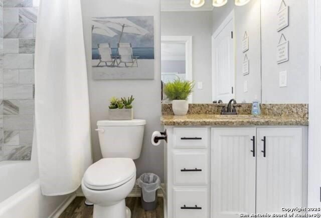 972 Surf Road, Crystal Beach, TX 77650