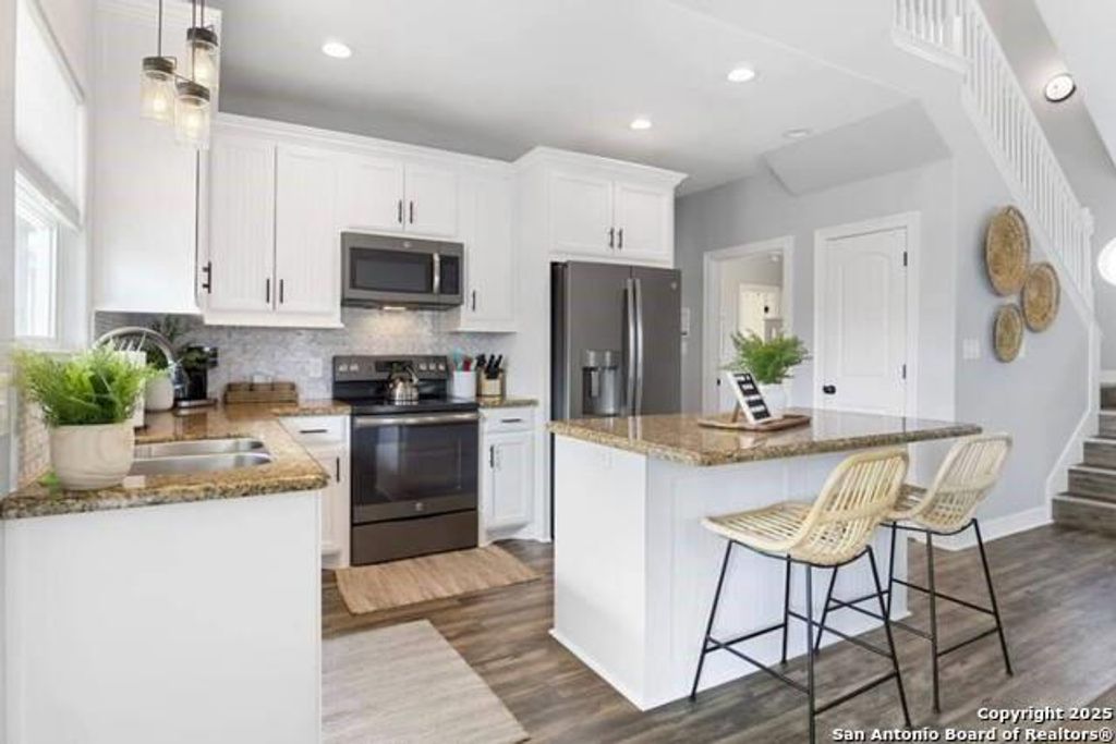 972 Surf Road, Crystal Beach, TX 77650