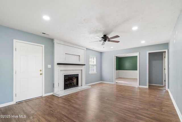 227 Chaparral Trail, Jacksonville, NC 28546