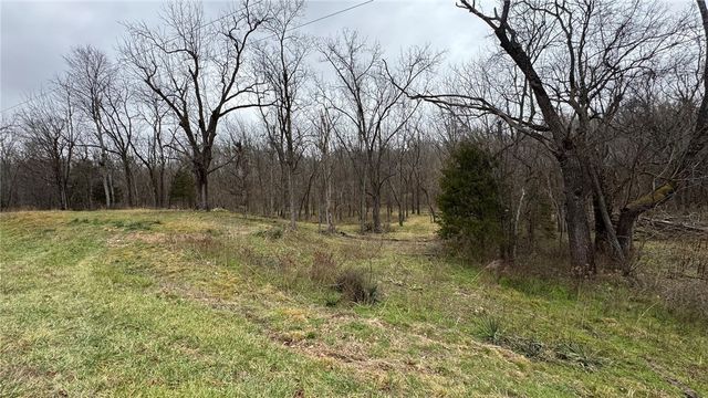 Lucher Lane, Bella Vista, AR 72714