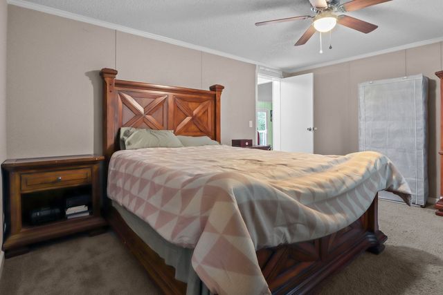555 Fire Tower Rd, Dickson, TN 37055