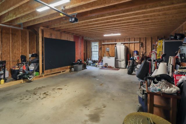 555 Fire Tower Rd, Dickson, TN 37055