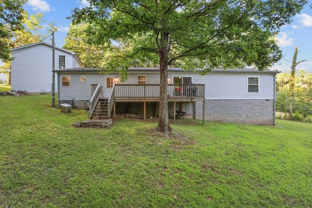 555 Fire Tower Rd, Dickson, TN 37055