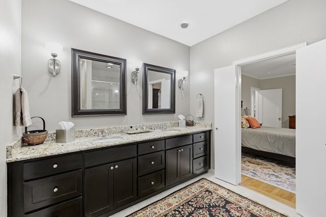 5906 Mercedes Avenue, Dallas, TX 75206