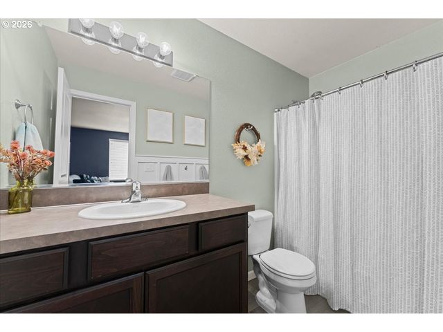 1720 CHINOOK Ave, Woodland, WA 98674