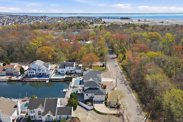 67 Anchorage Boulevard, Bayville, NJ 08721