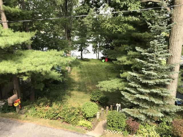 4253 Indian Isle, Battle Creek, MI 49017