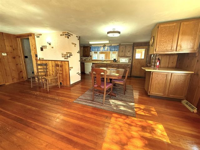 4253 Indian Isle, Battle Creek, MI 49017