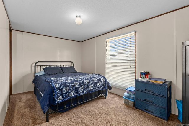 526 Pr 1512, Bandera, TX 78003