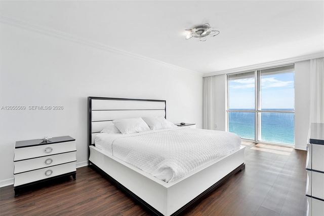 16711 Collins Ave 1207, Sunny Isles Beach, FL 33160