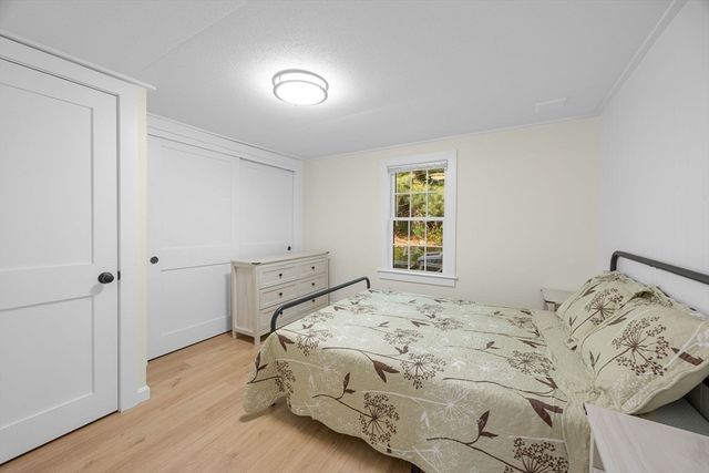 15 1st Street 15, Bourne, MA 02559