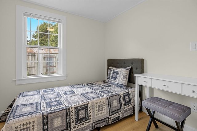 15 1st Street 15, Bourne, MA 02559