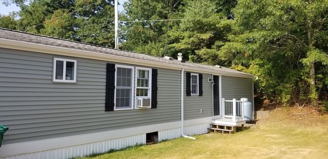 15 1st Street 15, Bourne, MA 02559