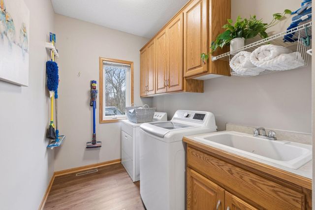 15375 75th Place N, Maple Grove, MN 55311