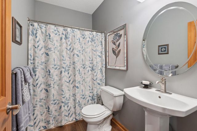 15375 75th Place N, Maple Grove, MN 55311