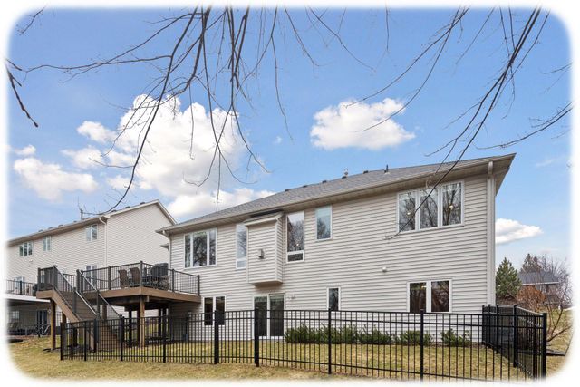 15375 75th Place N, Maple Grove, MN 55311