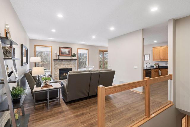 15375 75th Place N, Maple Grove, MN 55311