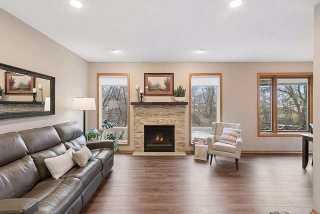 15375 75th Place N, Maple Grove, MN 55311