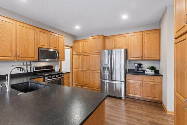 15375 75th Place N, Maple Grove, MN 55311