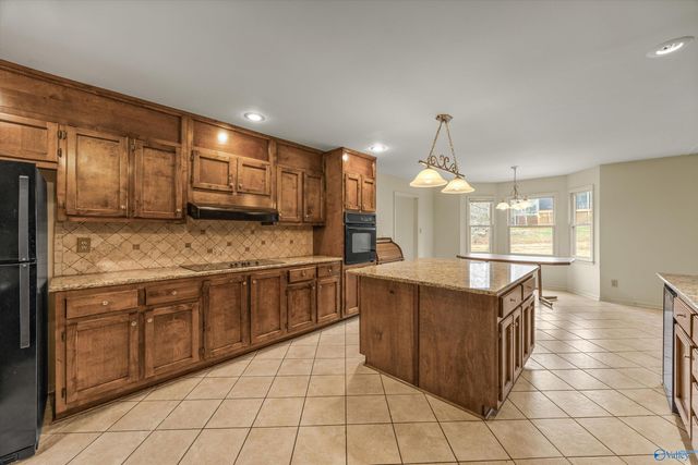 2713 Cynthia Lane, Huntsville, AL 35803