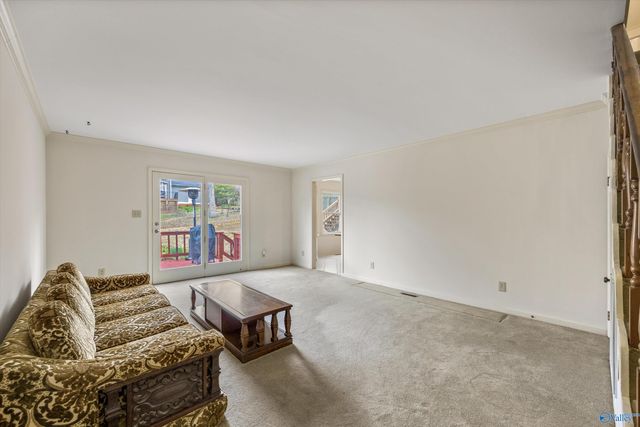 2713 Cynthia Lane, Huntsville, AL 35803