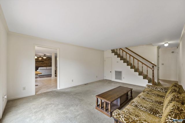 2713 Cynthia Lane, Huntsville, AL 35803