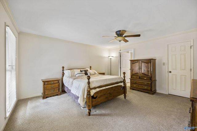 2713 Cynthia Lane, Huntsville, AL 35803