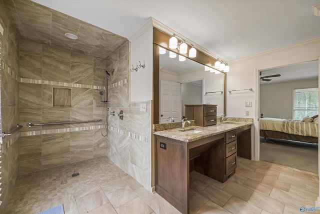 2713 Cynthia Lane, Huntsville, AL 35803