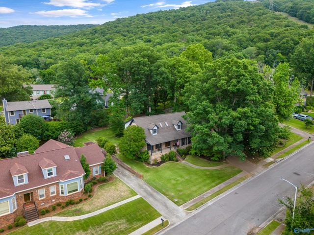 2713 Cynthia Lane, Huntsville, AL 35803